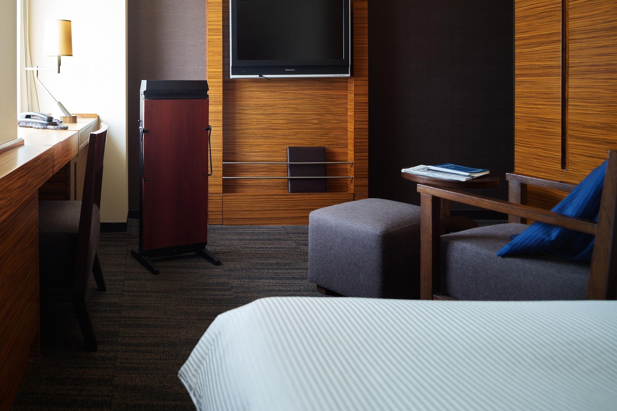 Mitsui Garden Hotel Osaka Yodoyabashi Экстерьер фото