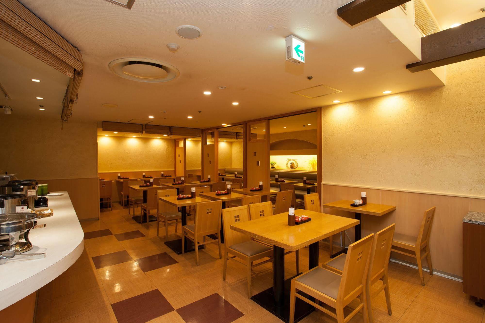 Mitsui Garden Hotel Osaka Yodoyabashi Экстерьер фото
