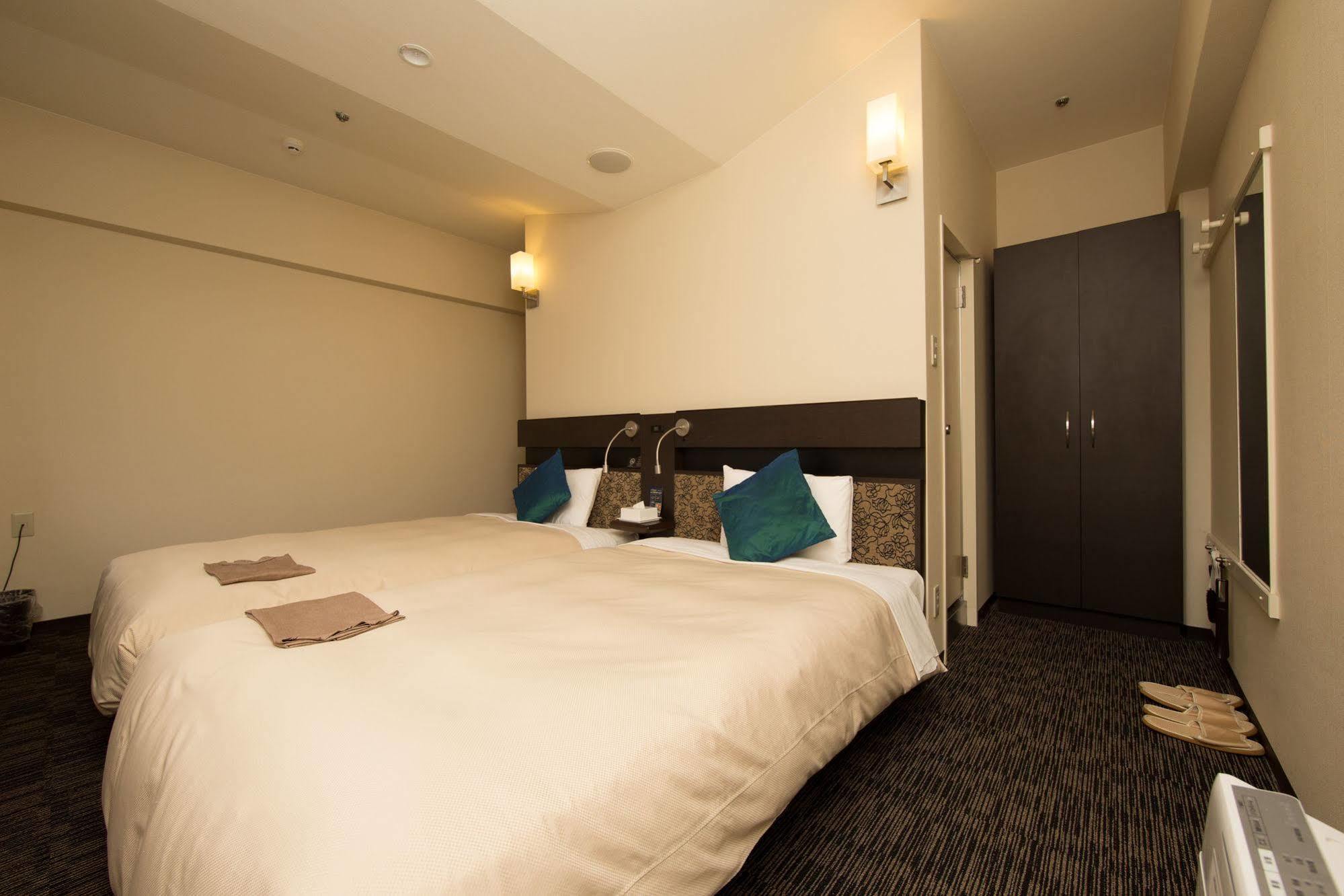 Mitsui Garden Hotel Osaka Yodoyabashi Экстерьер фото